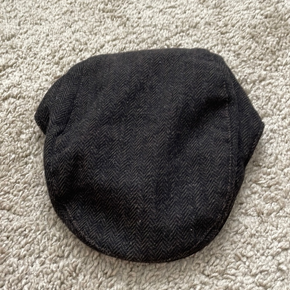 H&M Men’s Beret Hat (Large Fit)